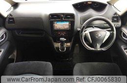 nissan serena 2011 504928-922844