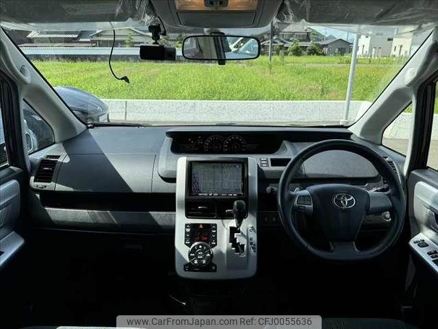 toyota voxy 2011 -TOYOTA--Voxy DBA-ZRR70W--ZRR70-0436753---TOYOTA--Voxy DBA-ZRR70W--ZRR70-0436753- image 2