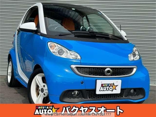 smart fortwo-coupe 2012 quick_quick_451380_WME4513802K641655 image 1