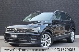 volkswagen tiguan 2018 CFJ1679586