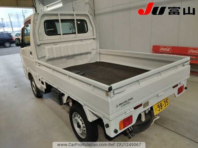 mitsubishi minicab-truck 2018 CFJ1249067 image 2