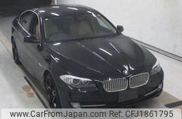 bmw 5-series 2012 CFJ1861795