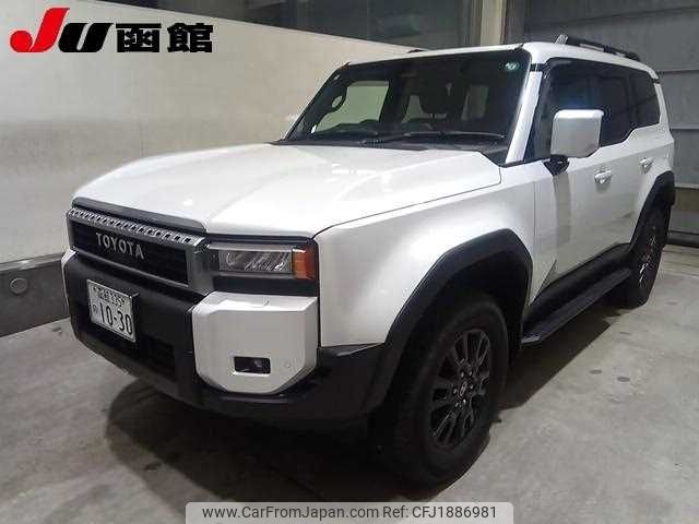 toyota land-cruiser-wagon 2024 CFJ1886981 image 1