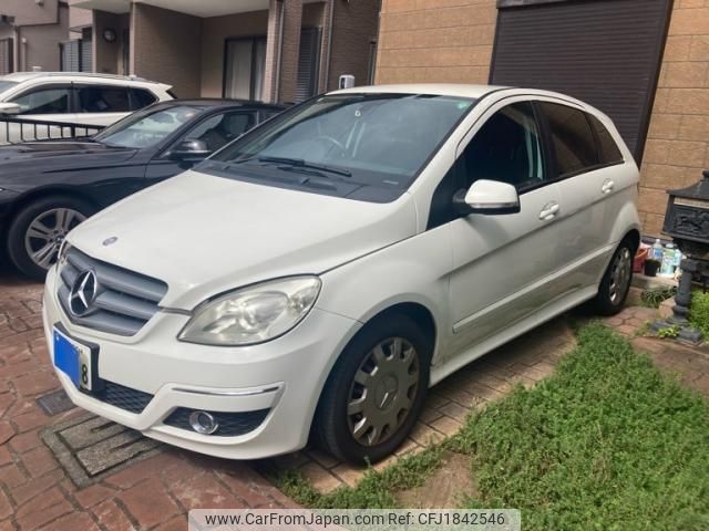 mercedes-benz b-class 2011 CFJ1842546 image 2