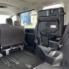 toyota voxy 2018 CARSENSOR_JP_AU6358325591 image 33