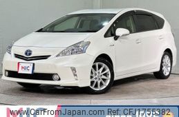toyota prius-α 2013 CFJ1755382