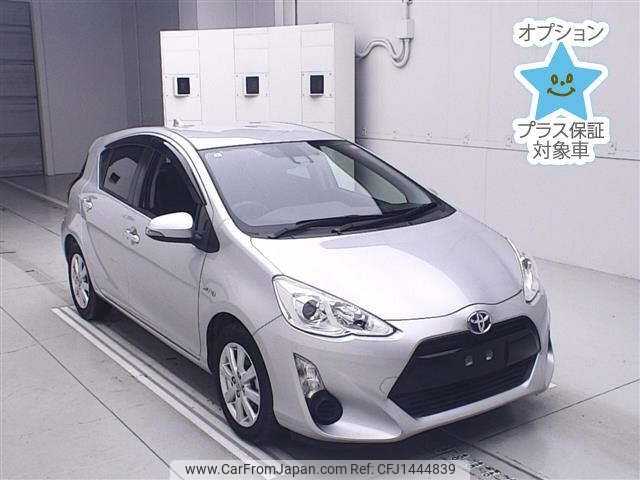 toyota aqua 2017 -TOYOTA--AQUA NHP10-6578702---TOYOTA--AQUA NHP10-6578702- image 1