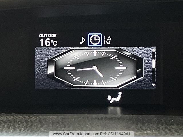 2018 Toyota Voxy ZWR80W - Car Price $20,565