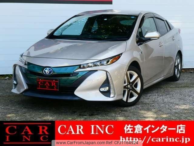 toyota prius-phv 2017 quick_quick_DLA-ZVW52_ZVW52-3007350 image 1