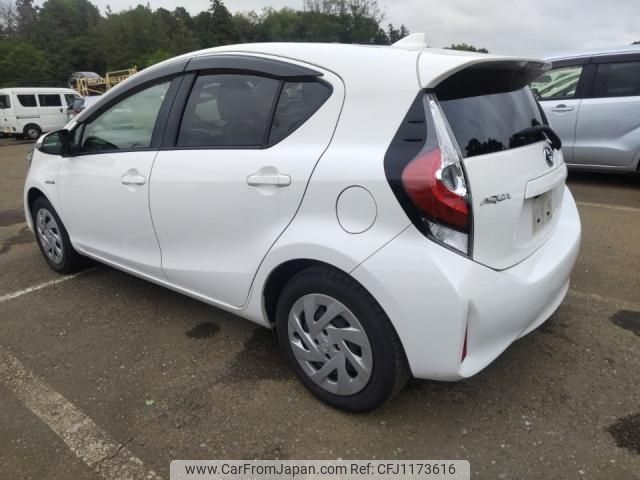 toyota aqua 2018 quick_quick_DAA-NHP10_NHP10-6733919 image 2