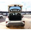 toyota c-hr 2017 quick_quick_ZYX10_ZYX10-2080117 image 10