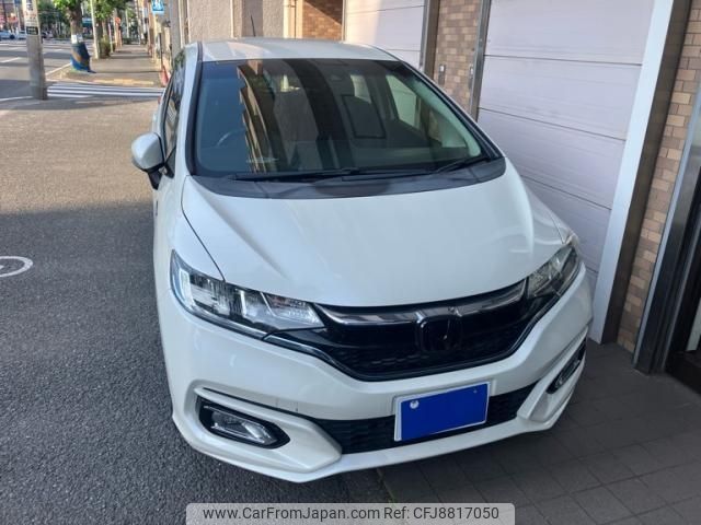 honda fit 2017 -HONDA--Fit DAA-GP5--GP5-1303135---HONDA--Fit DAA-GP5--GP5-1303135- image 1
