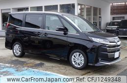 toyota noah 2024 -TOYOTA 【名変中 】--Noah ZWR95W--0040665---TOYOTA 【名変中 】--Noah ZWR95W--0040665-