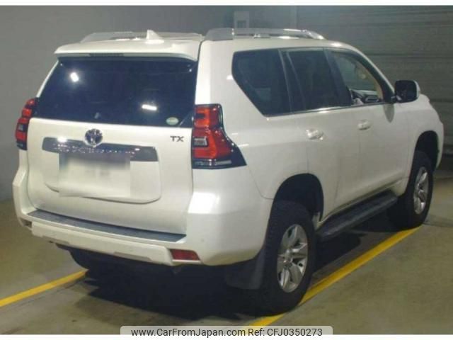 toyota land-cruiser-prado 2018 quick_quick_LDA-GDJ150W_0033068 image 2