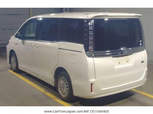 toyota voxy 2015 quick_quick_DAA-ZWR80G_0156621 image 2