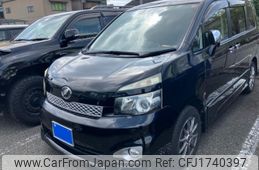 toyota voxy 2011 CFJ1740397