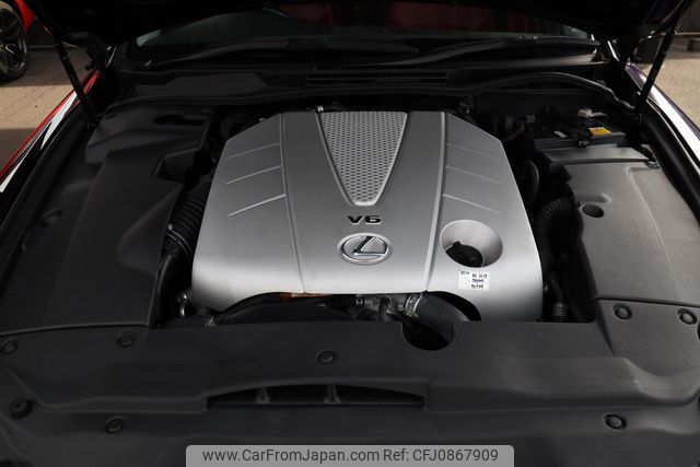 lexus is 2013 CARSENSOR_JP_AU6229914107 image 2