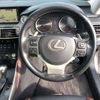 lexus is 2017 CFJ1842940 image 13