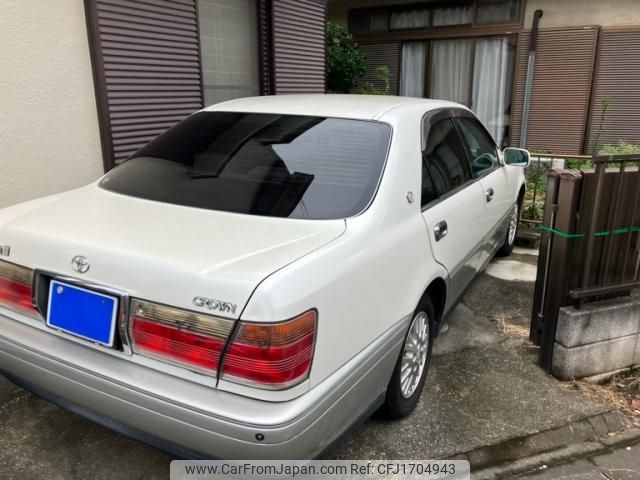 toyota crown 2000 CFJ1704943 image 2