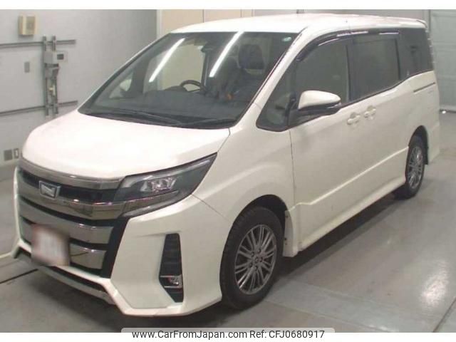 toyota noah 2018 quick_quick_DBA-ZRR85W_0093858 image 1