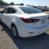 mazda axela 2017 CFJ1523761 image 3