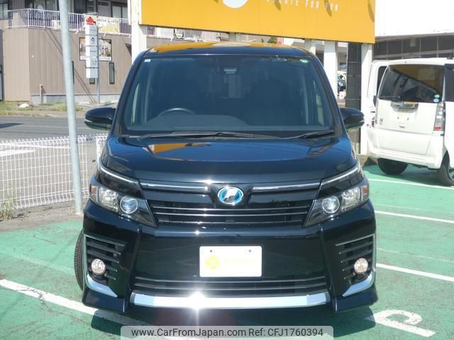 toyota voxy 2016 CFJ1760394 image 2