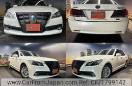 toyota crown-hybrid 2013 CFJ1799142