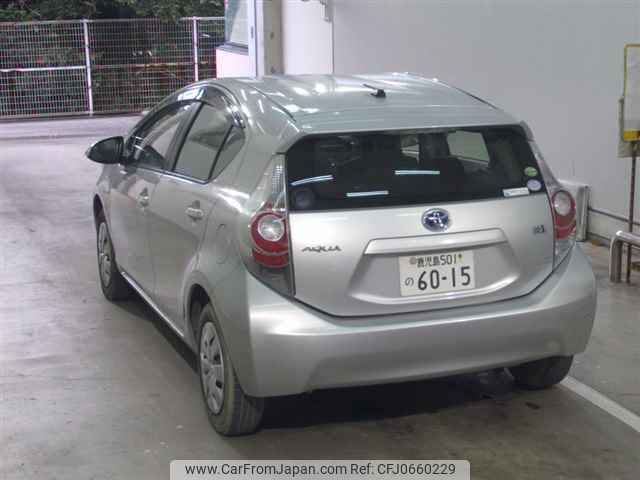 toyota aqua 2012 -TOYOTA 【鹿児島 501ﾉ6015】--AQUA NHP10--NHP10-2116321---TOYOTA 【鹿児島 501ﾉ6015】--AQUA NHP10--NHP10-2116321- image 2