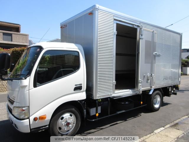 hino dutro 2013 GOO_NET_EXCHANGE_0200468A30250513W001 image 2