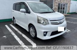 toyota noah 2010 -TOYOTA--Noah DBA-ZRR70W--ZRR70-0369375---TOYOTA--Noah DBA-ZRR70W--ZRR70-0369375-