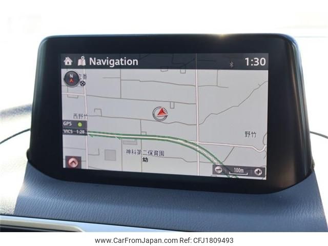 mazda axela 2018 CFJ1809493 image 2