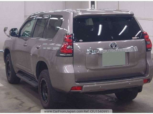 mitsubishi eclipse-cross 2018 CFJ1540991 image 2