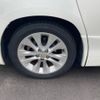 toyota vellfire 2009 CFJ1800132 image 11