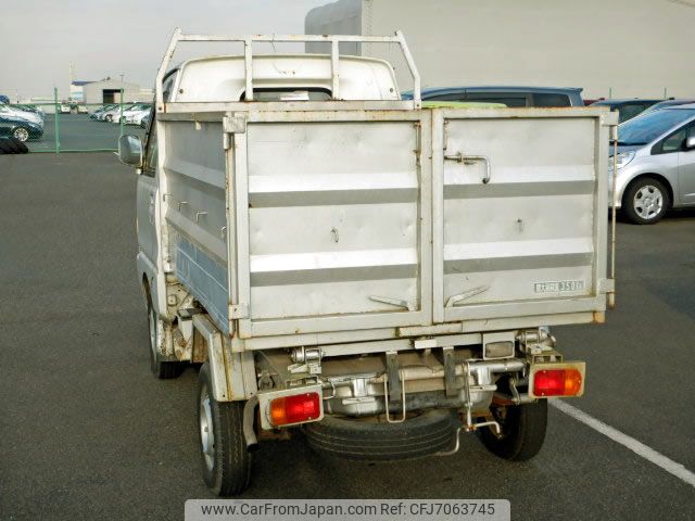 mitsubishi minicab-truck 1995 No.13648 image 2