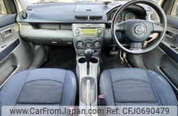 mazda demio 2004 504928-927502