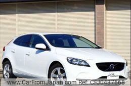 volvo v40 2013 -VOLVO--Volvo V40 MB4164T--E2101920---VOLVO--Volvo V40 MB4164T--E2101920-