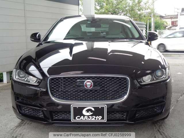 jaguar xe 2015 -JAGUAR--Jaguar XE JA2GA--GA902235---JAGUAR--Jaguar XE JA2GA--GA902235- image 2