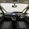 nissan serena 2017 CFJ1561126 image 16