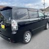 toyota voxy 2008 769235-250624145333 image 3