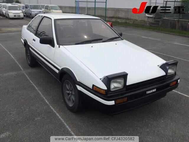 Toyota sprinter trueno 1984