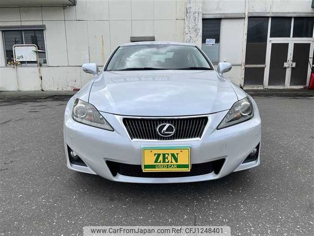 lexus is 2011 769235-250318130352 image 1
