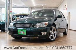toyota altezza 2000 CFJ1860777