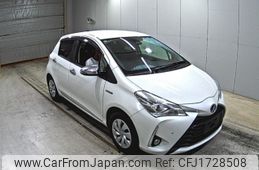 toyota vitz 2019 CFJ1728508
