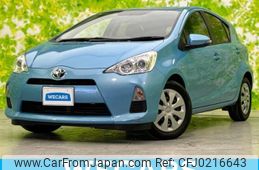 toyota aqua 2013 quick_quick_DAA-NHP10_NHP10-2157091