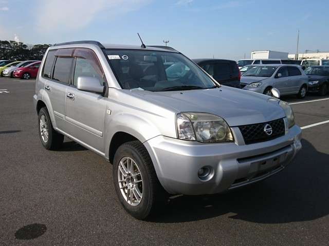 nissan x-trail 2003 M044 image 1