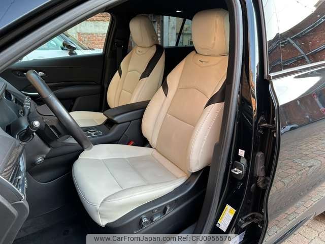 gm gm-others 2022 -GM--Cadillac XT4 7BA-E2UL--1GYFZ9R49MF080776---GM--Cadillac XT4 7BA-E2UL--1GYFZ9R49MF080776- image 2