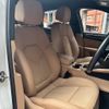 porsche macan 2023 CFJ1577659 image 2