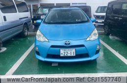 toyota aqua 2012 CFJ1557740