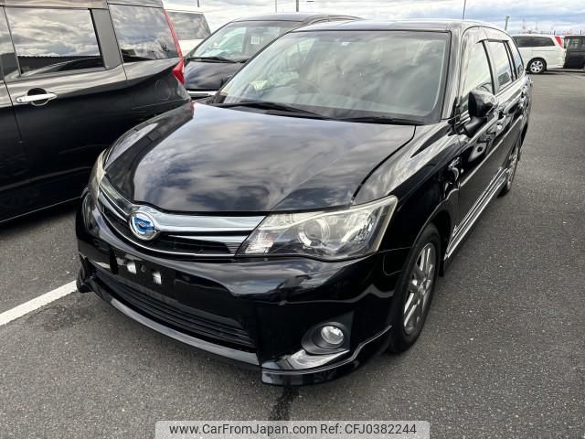 toyota corolla-fielder 2013 quick_quick_DAA-NKE165G_NKE165-7024241 image 1