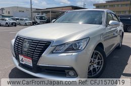 toyota crown 2015 CFJ1570419